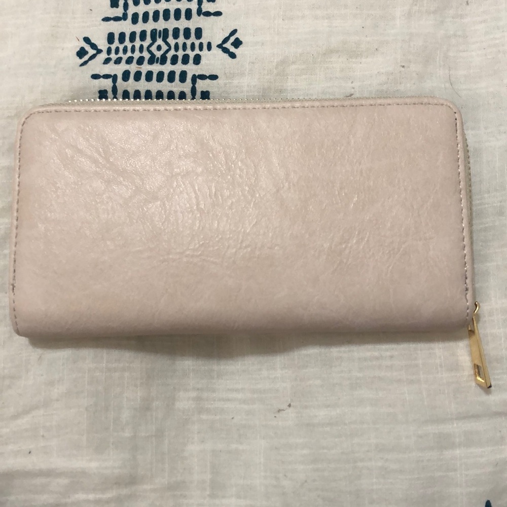 Cream/light blush zip around wallet